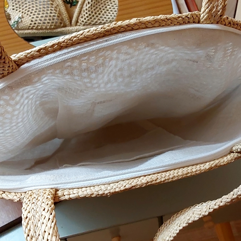 large bag - Picture 3 of 3